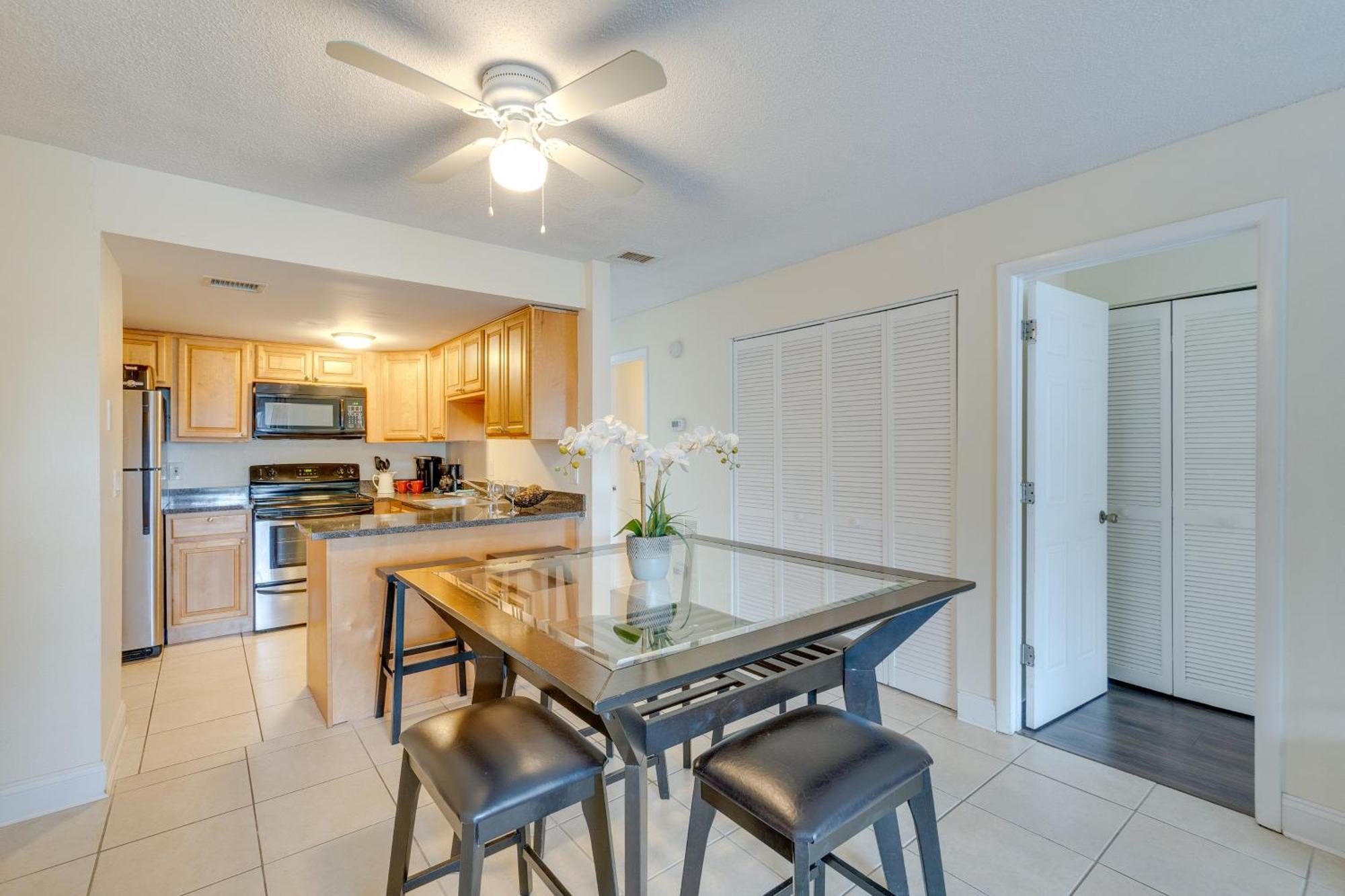 Updated Sienna Park Condo - 4 Miles To Siesta Key! Sarasota megye Kültér fotó