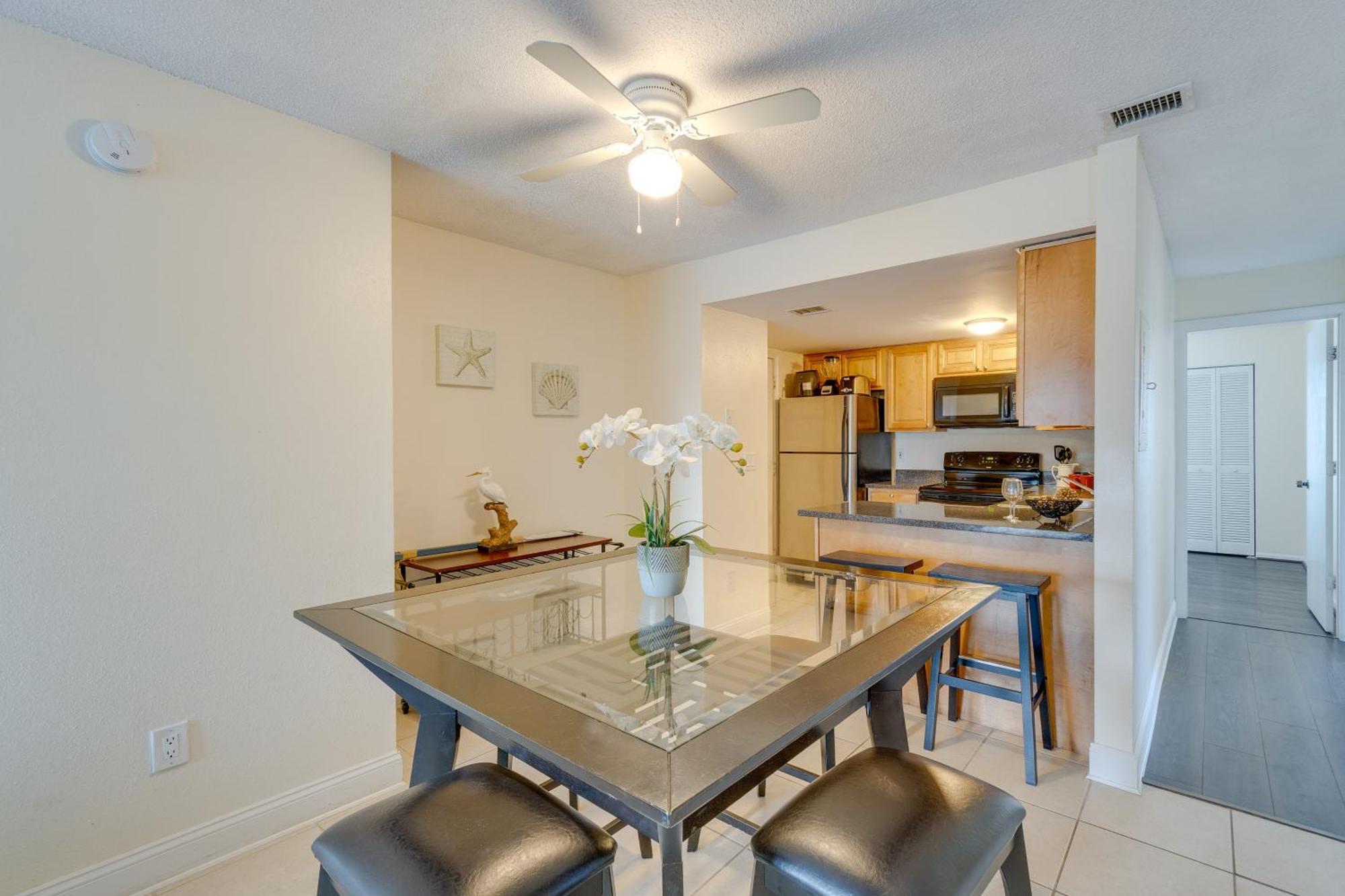 Updated Sienna Park Condo - 4 Miles To Siesta Key! Sarasota megye Kültér fotó