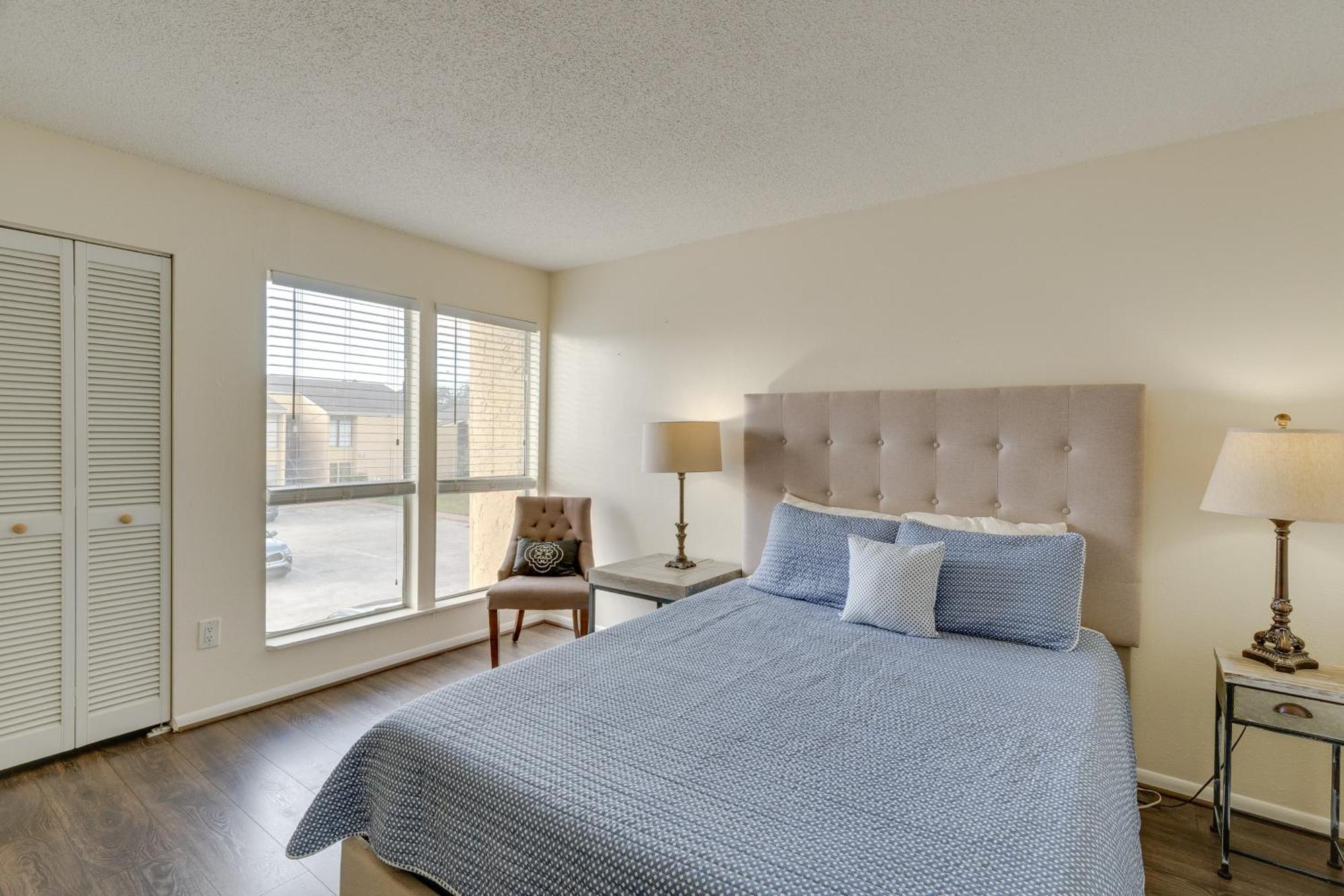 Updated Sienna Park Condo - 4 Miles To Siesta Key! Sarasota megye Kültér fotó