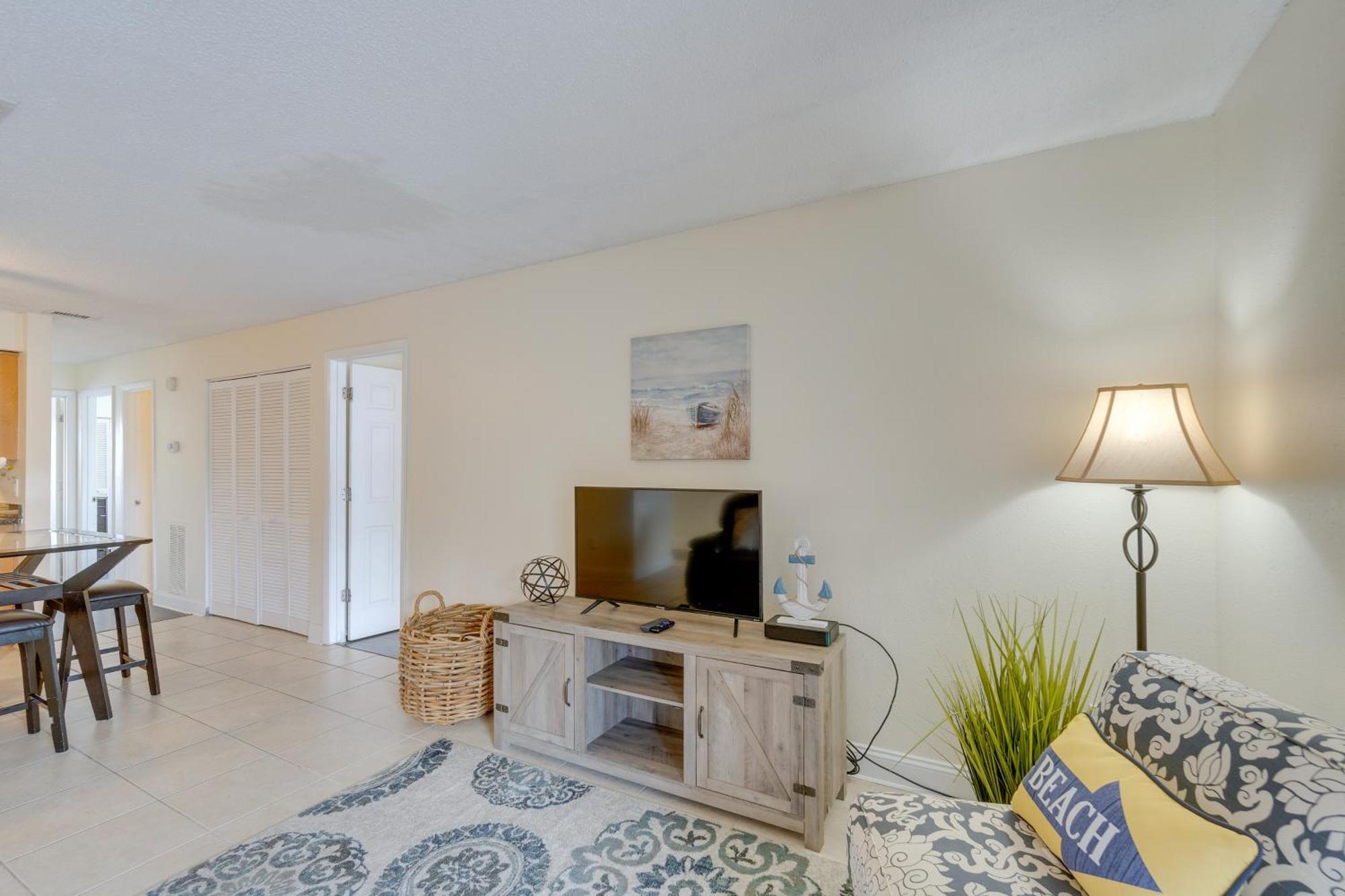 Updated Sienna Park Condo - 4 Miles To Siesta Key! Sarasota megye Kültér fotó