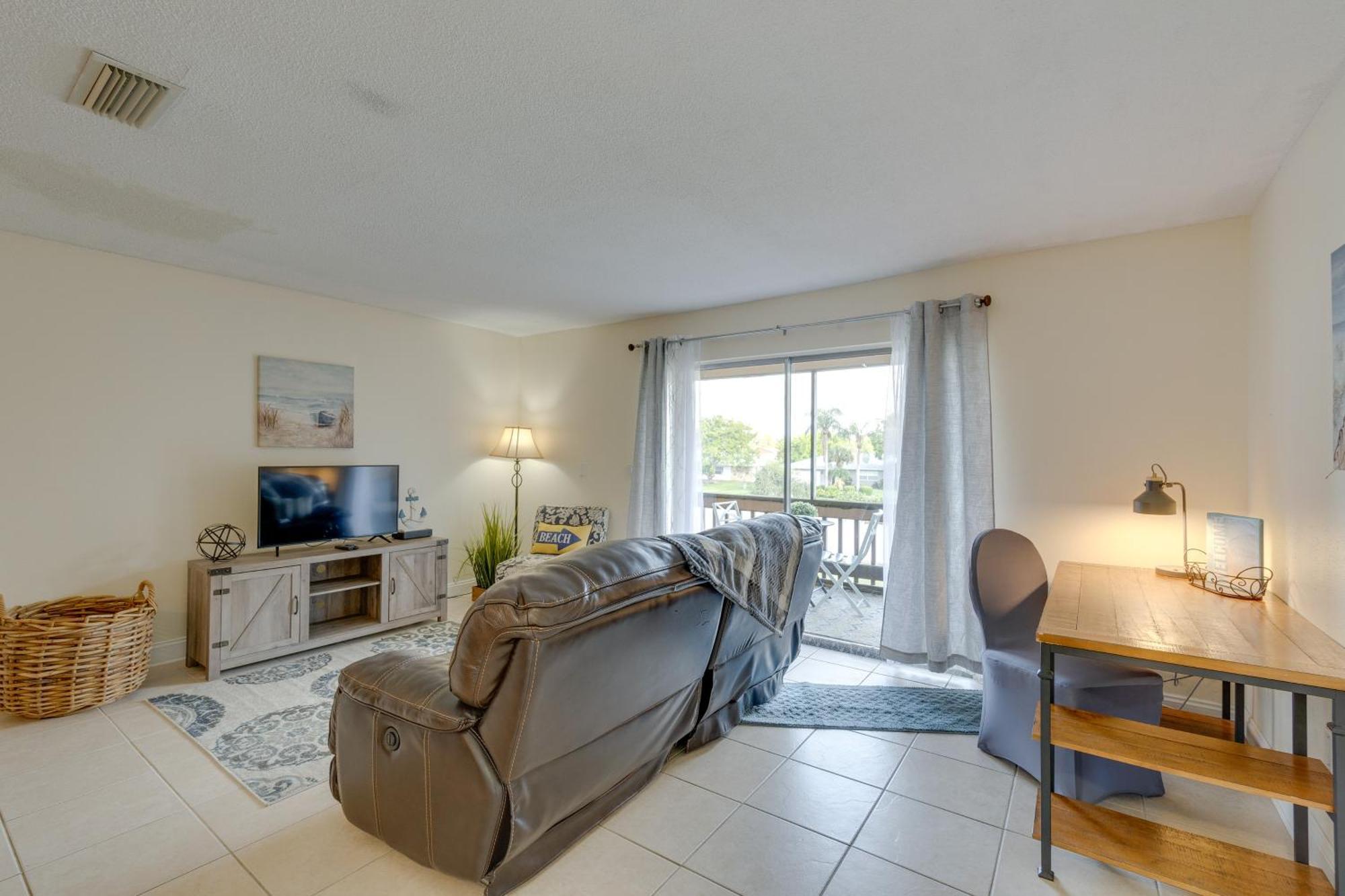 Updated Sienna Park Condo - 4 Miles To Siesta Key! Sarasota megye Kültér fotó